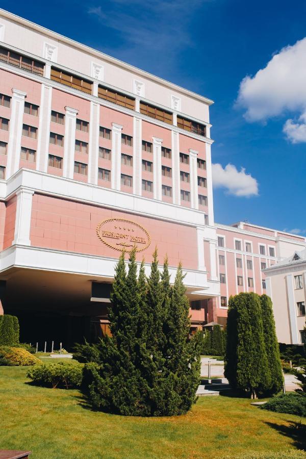 President Hotel Mińsk Zewnętrze zdjęcie