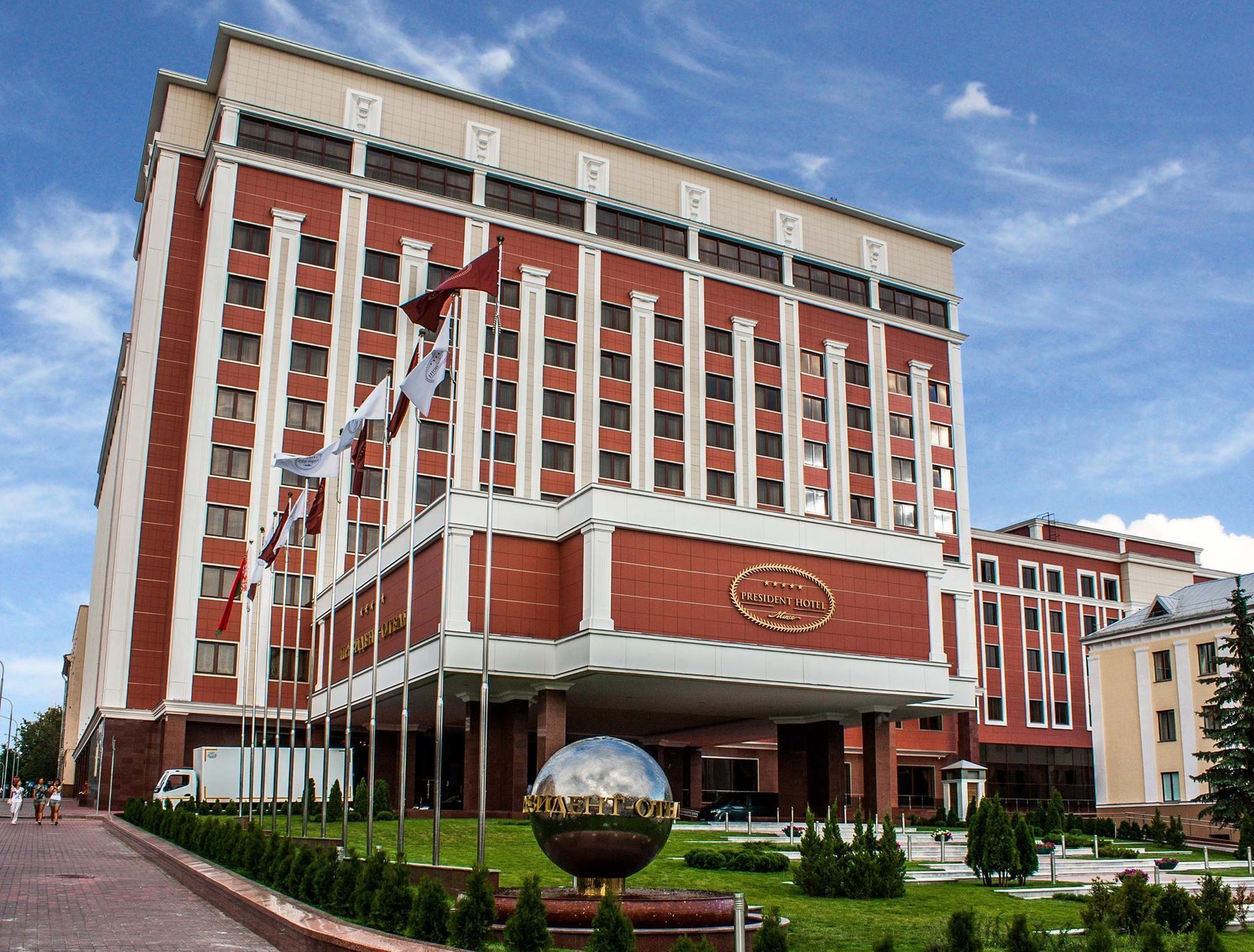 President Hotel Mińsk Zewnętrze zdjęcie